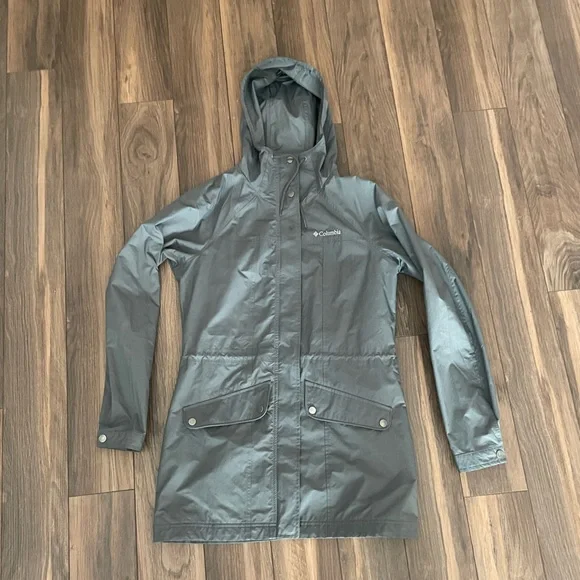 Lightweight Women’s Columbia Water Resistant Jacket, Small (S), Gray/Grey - Picture 1 of 4